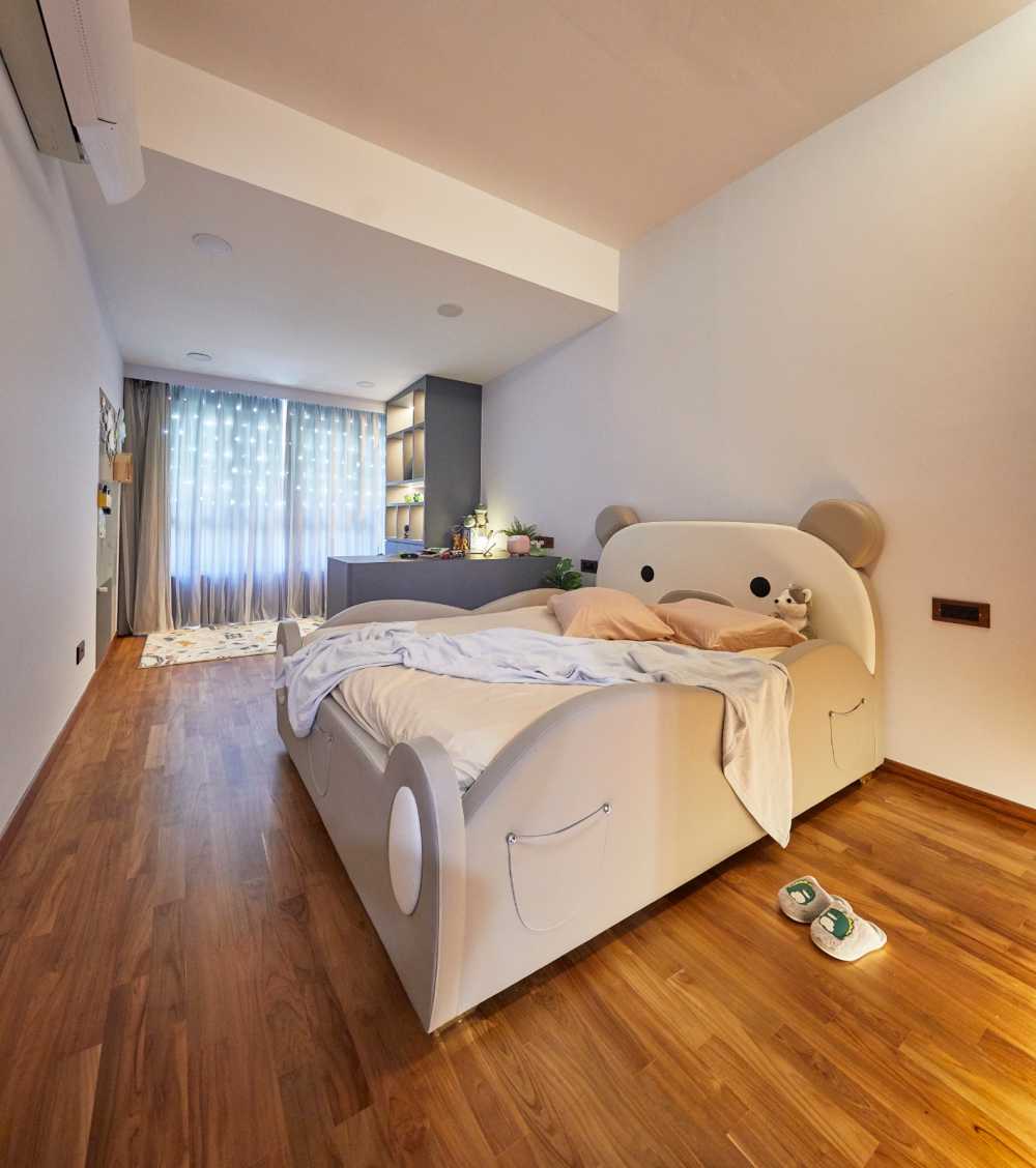 Minimalist Bedroom with Parquet Floor and Marble Floor