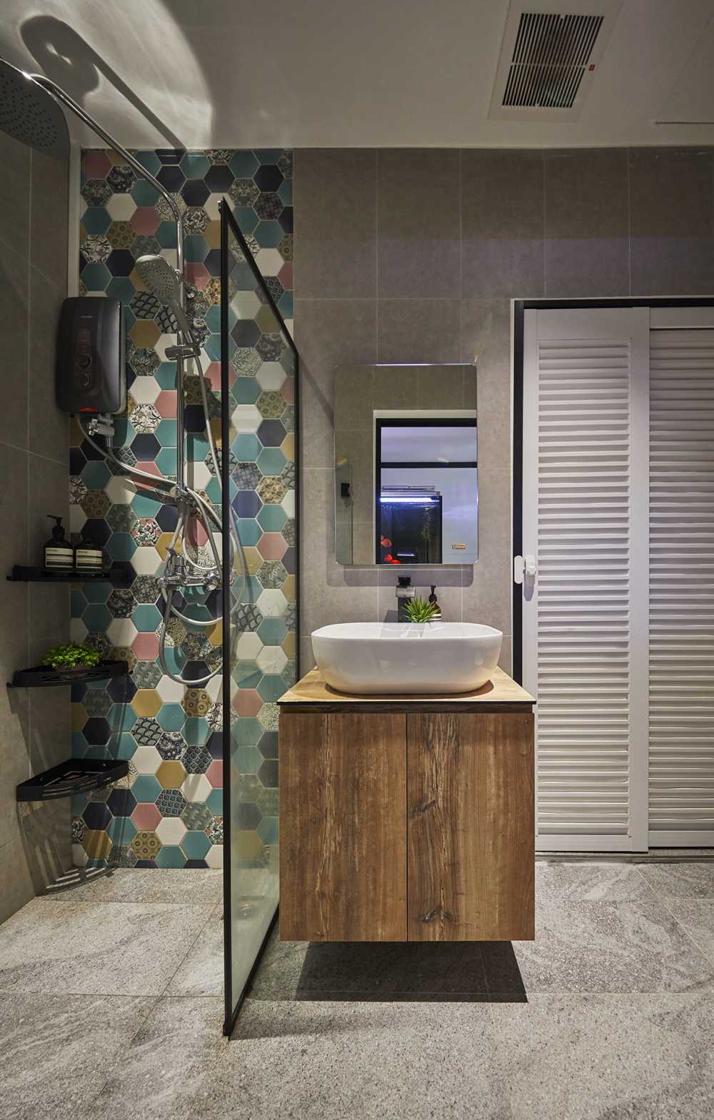 Asian Bathroom with Granite Floor and Marble Floor