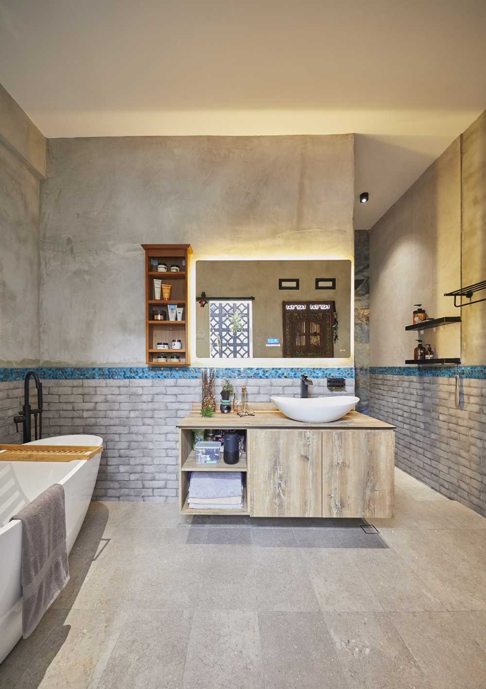 Asian Bathroom with Marble Floor and Mirror