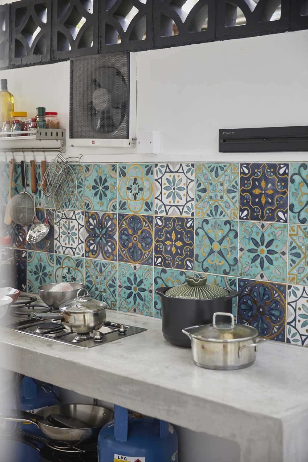 Asian Kitchen with Marble Floor and Kitchen Island