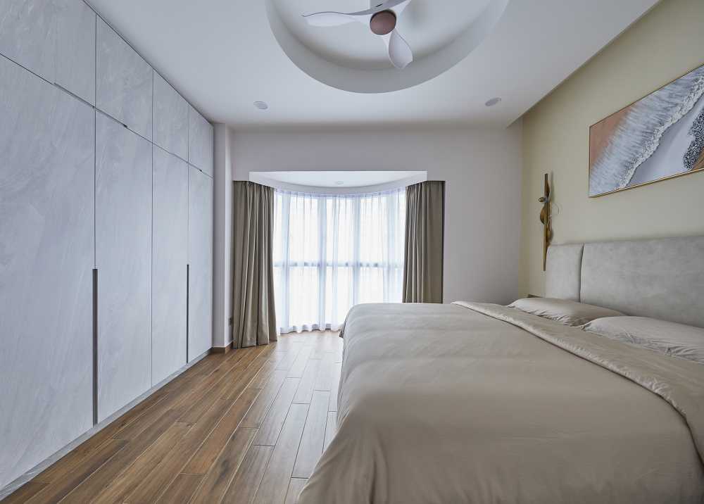 Modern Bedroom with Bay Window and Built-in Bed