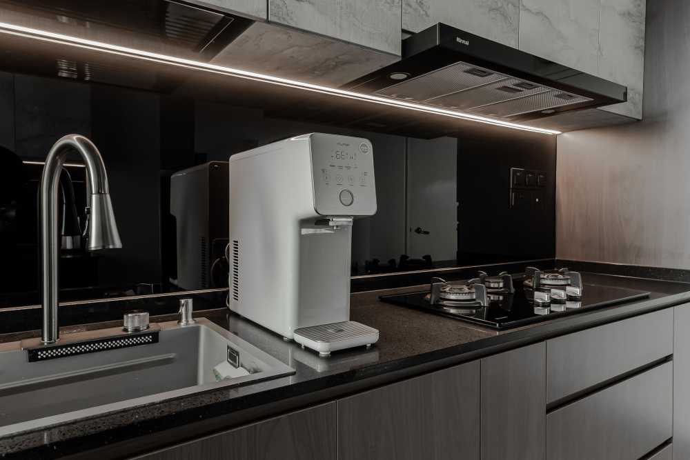 Modern Kitchen with Countertop and Kitchen Accessories