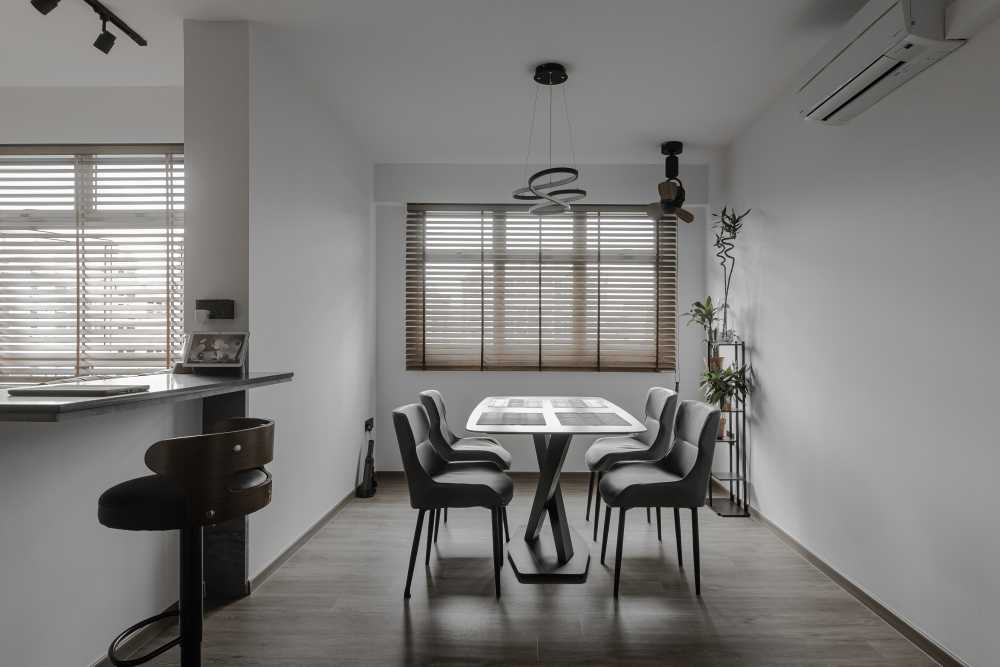 Modern Dining Room with Drop Light and Bar Counter