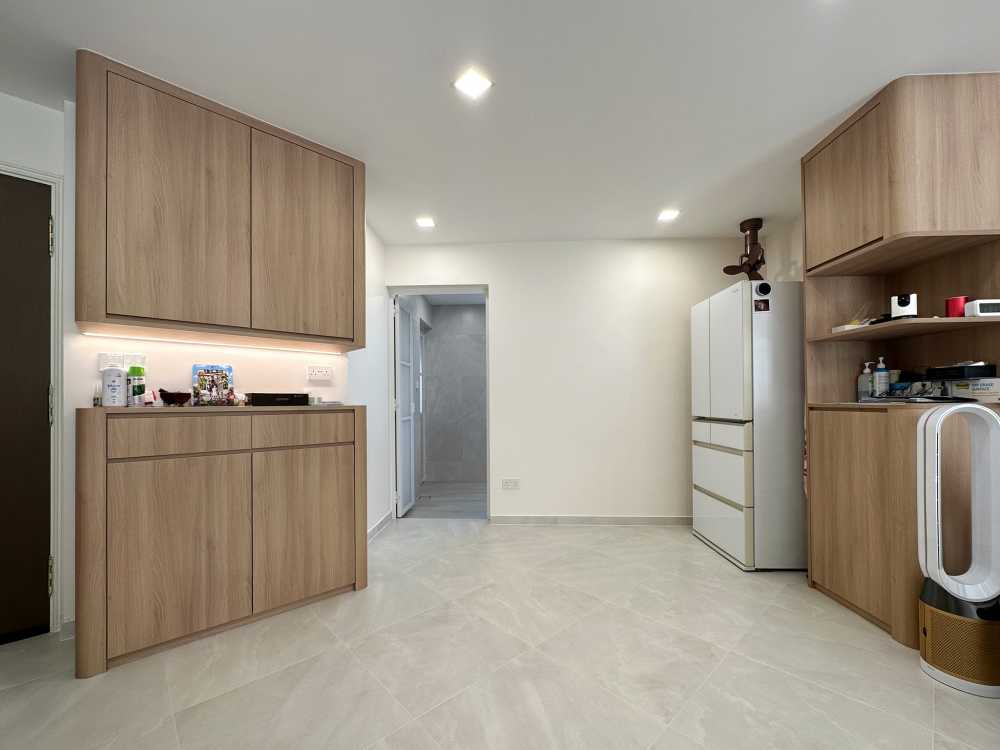 Scandinavian Kitchen with Herringbone Tiling and Marble Floor