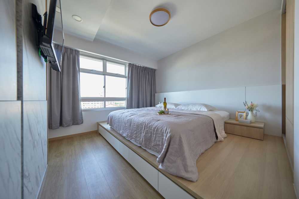 Scandinavian Bedroom with Vinyl Flooring and Marble Floor