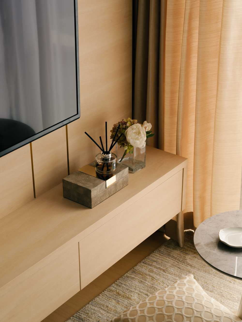 Modern Living Room with TV Console and Carpet