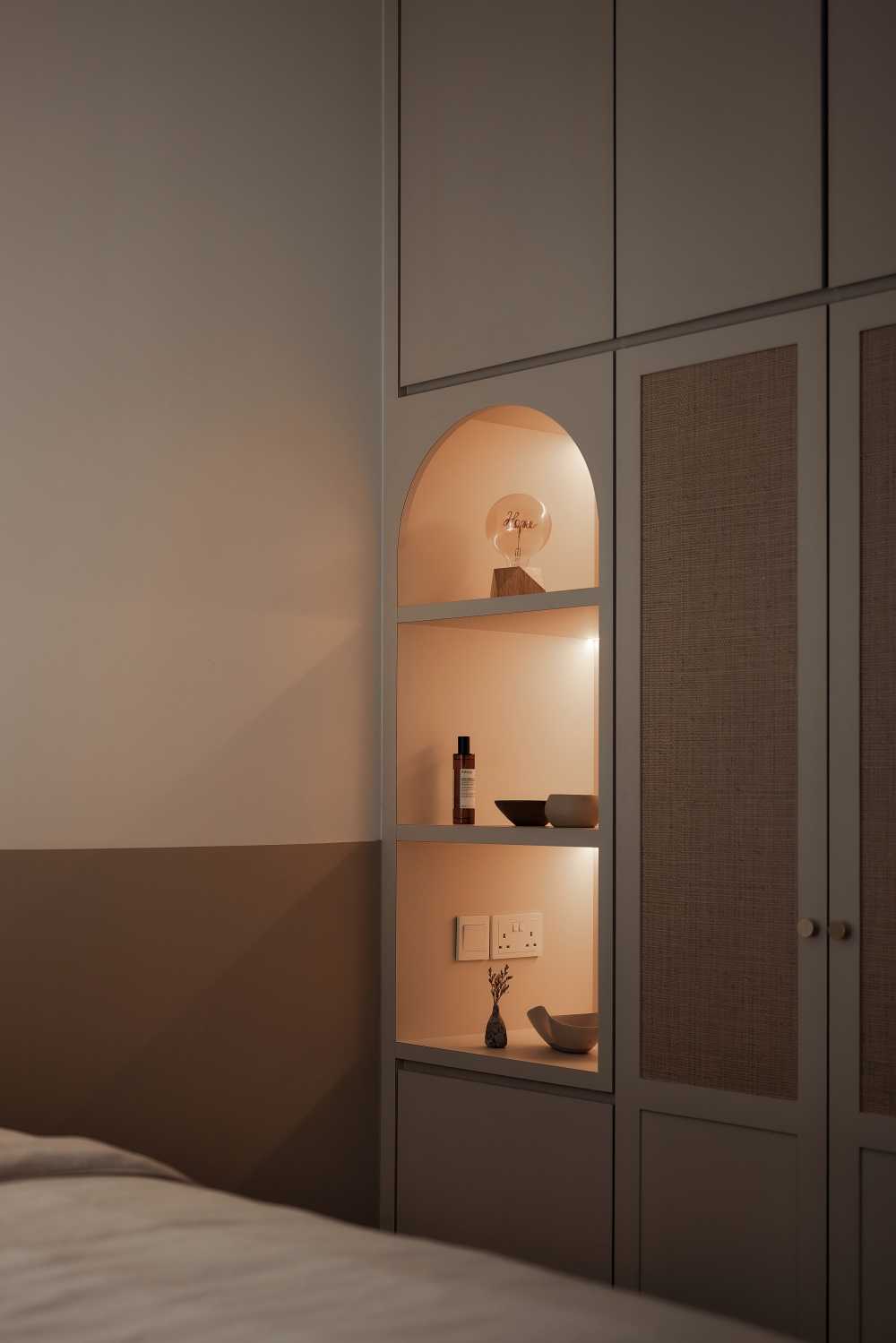 Modern Bedroom with Drop Ceiling and Wardrobe