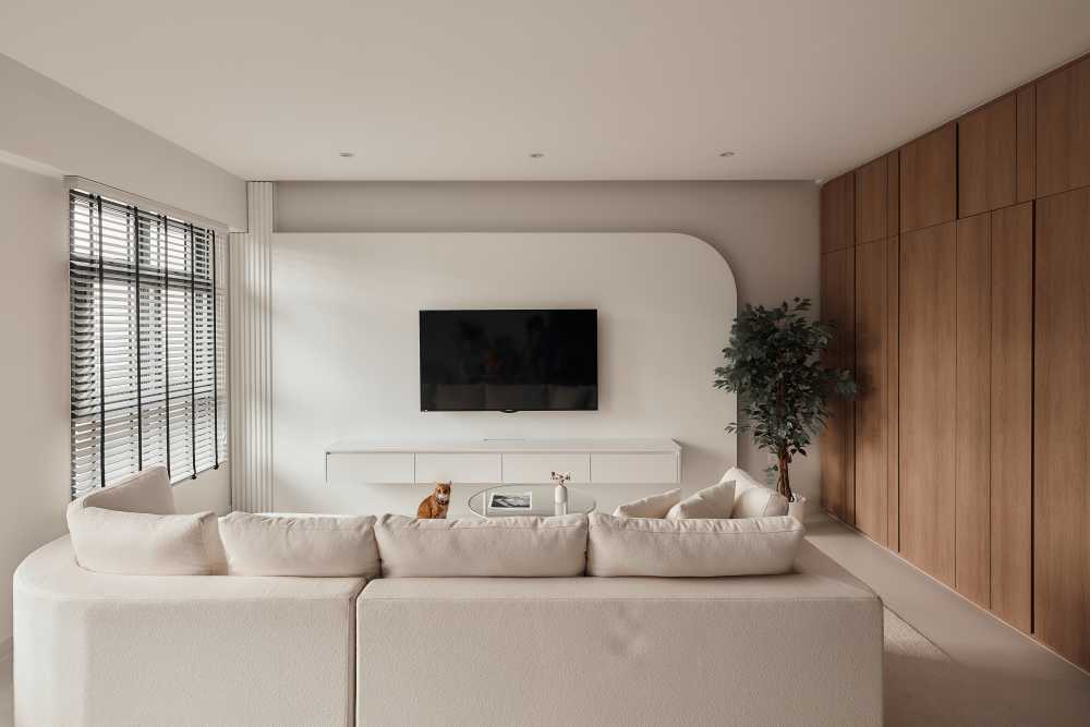 Minimalist Living Room with Homogeneous Tiles and TV Console