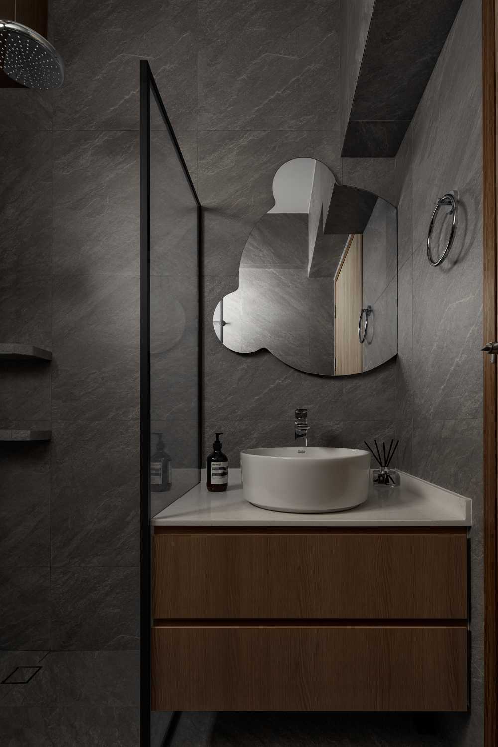 Minimalist Bathroom with Mirror and Shower Screen