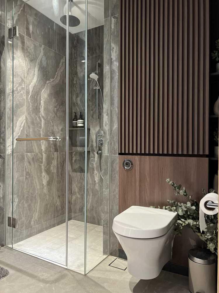 Minimalist Bathroom with Marble Floor and Shower Screen