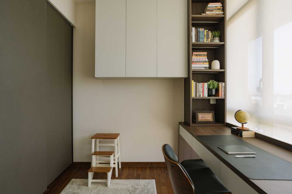 Modern Home Office with Desk and Desk Chairs