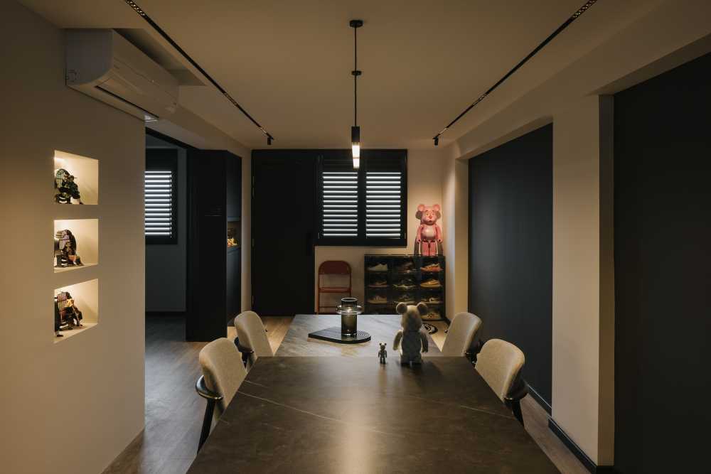 Modern Dining Room with Ceiling Light and Dining Table