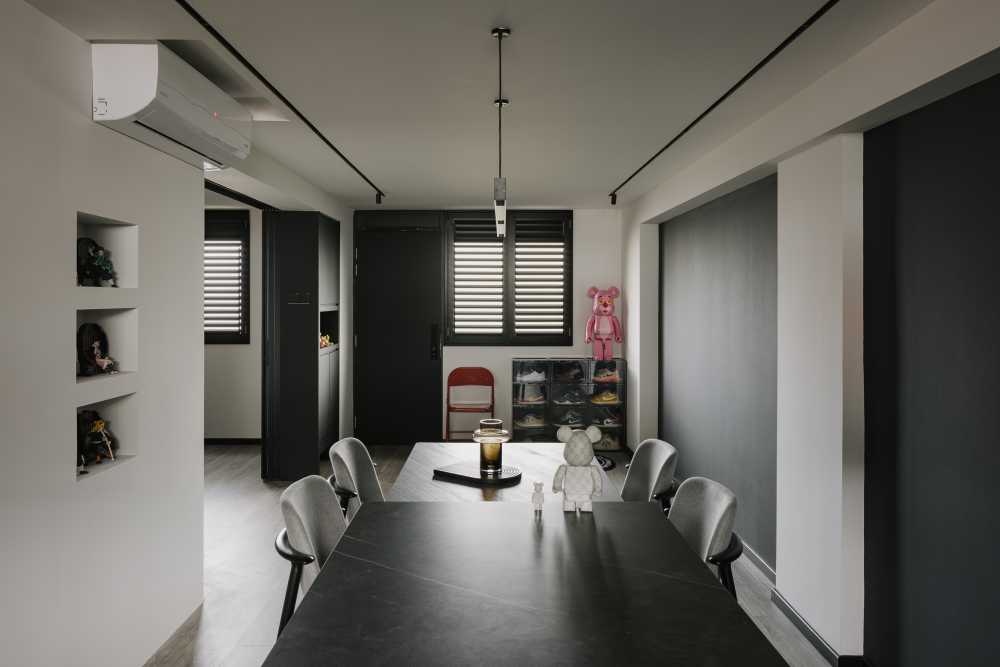 Modern Dining Room with Bar Counter and Dining Table