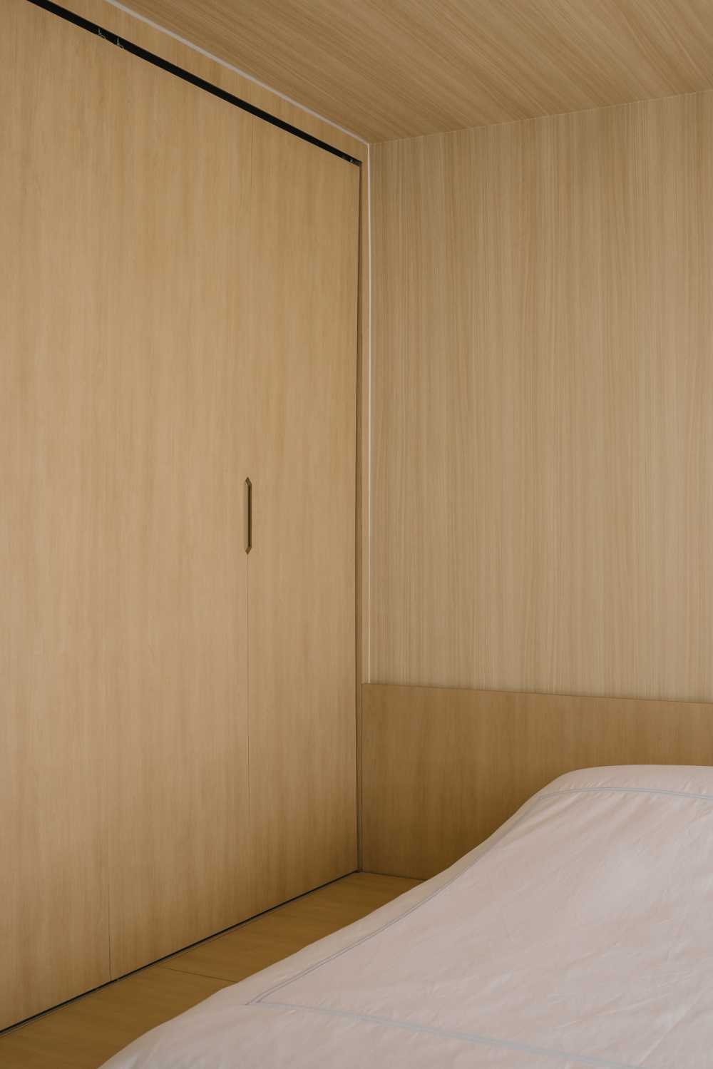Modern Bedroom with Wardrobe and Closet
