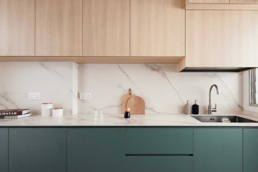 Scandinavian Kitchen with Countertop and Open Kitchen