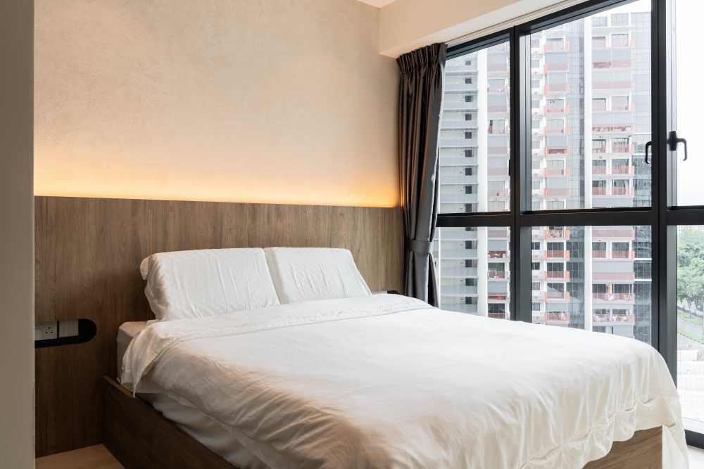 Contemporary Bedroom with Wardrobe and Sliding Wardrobe