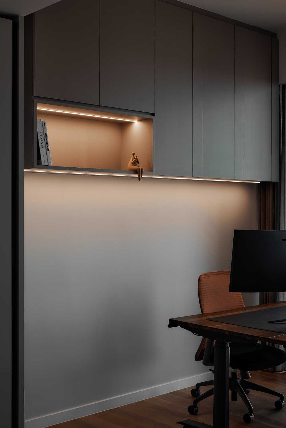 Modern Workstation with Desk and Desk Chairs
