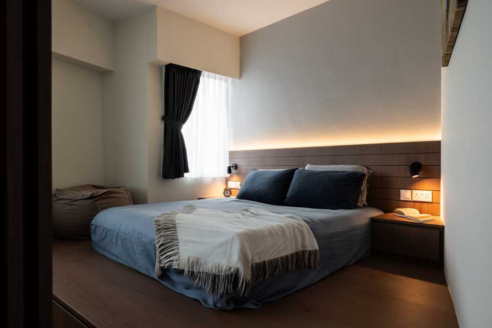 Contemporary Bedroom with Platform Bed and Vinyl Flooring