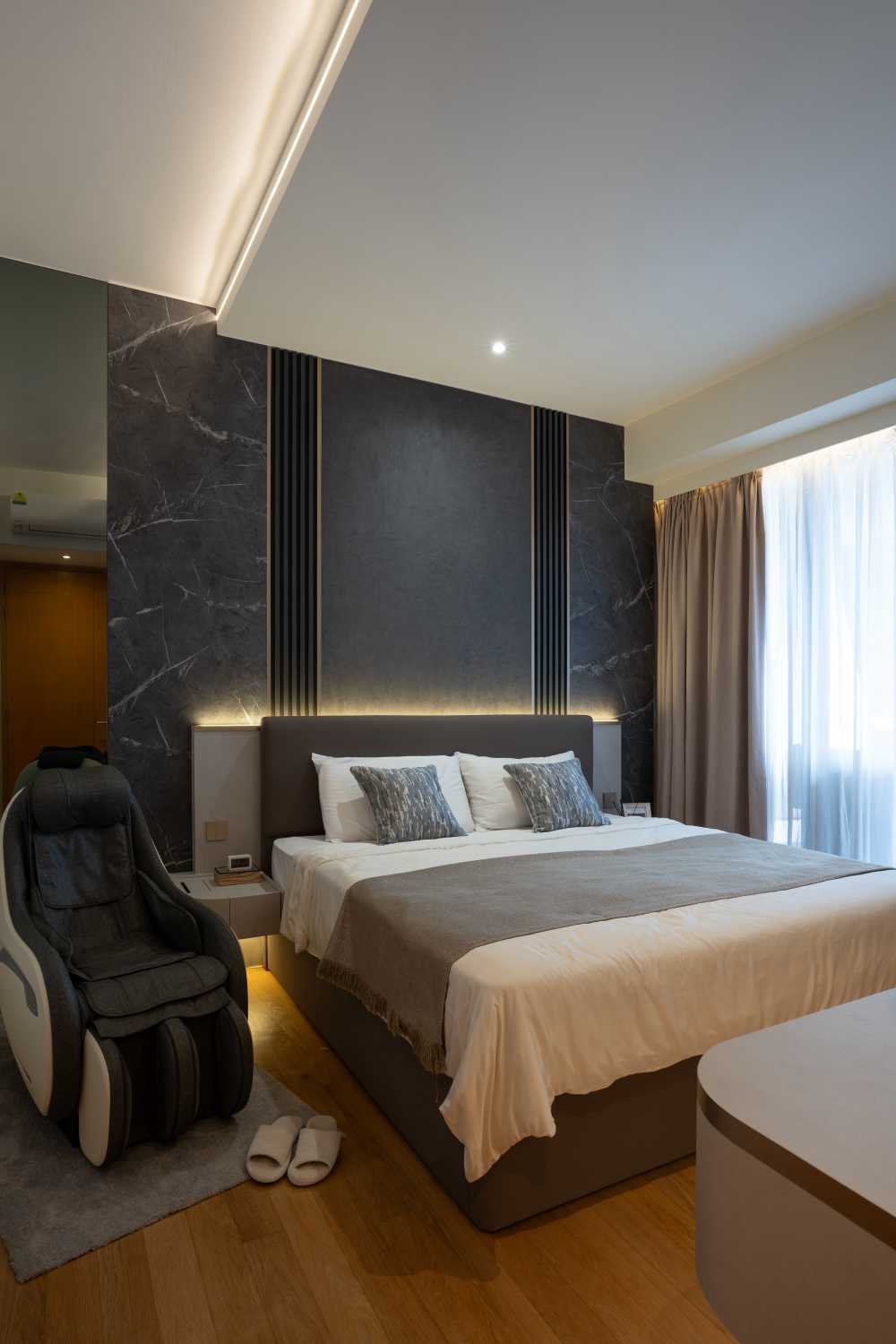Modern Bedroom with Platform Bed and Vinyl Flooring