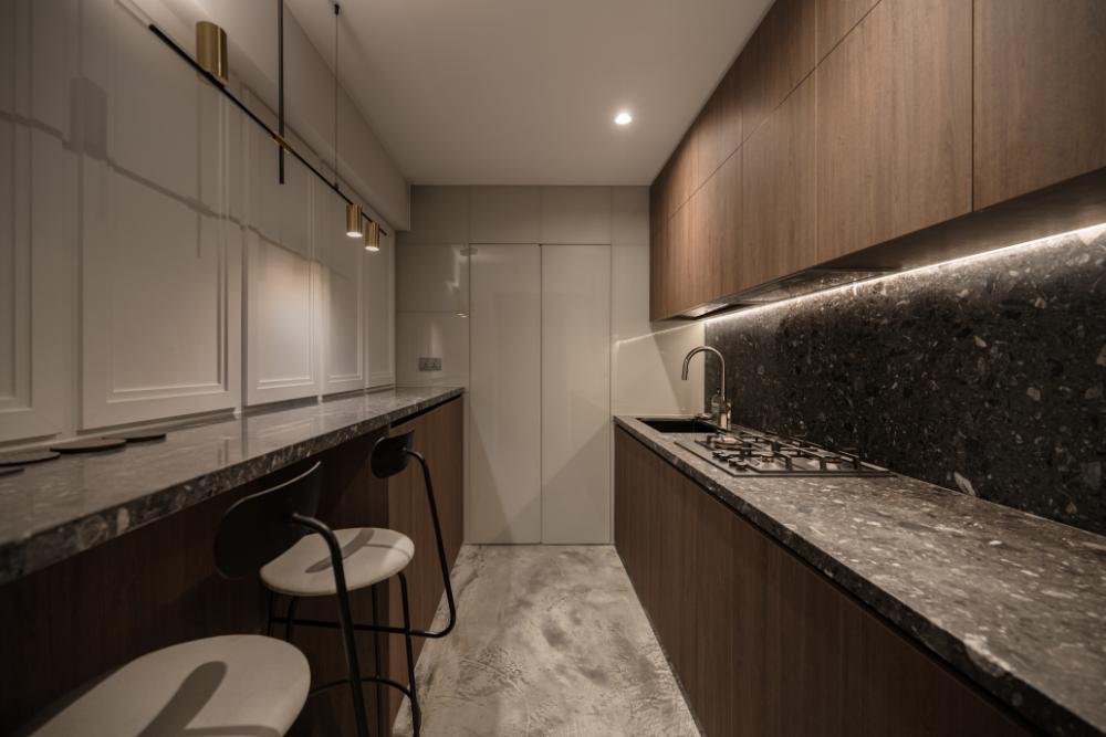 Contemporary Kitchen with Countertop and Open Kitchen