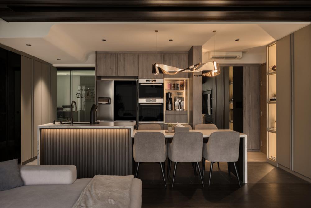 Modern Dining Room with Kitchen Island and Dining Table