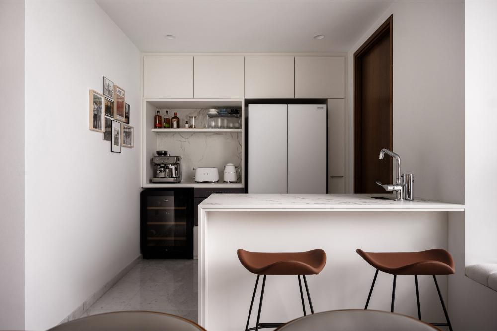 Minimalist Pantry with Kitchen Island and Tableware