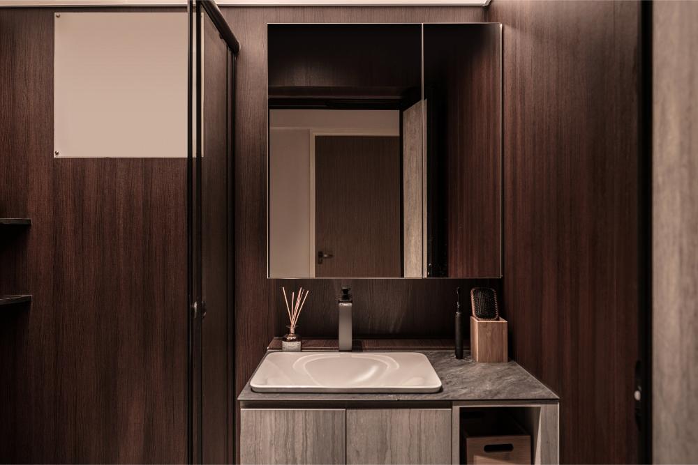 Country Bathroom with Mirror and Small Storage