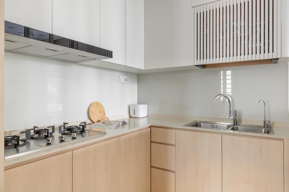 Modern Kitchen with Kitchen Window and Cupboard