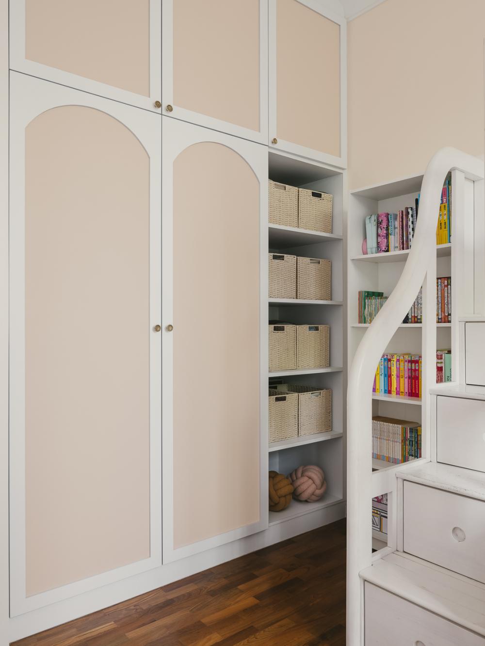 Contemporary Kids Room with Wardrobe and Closet