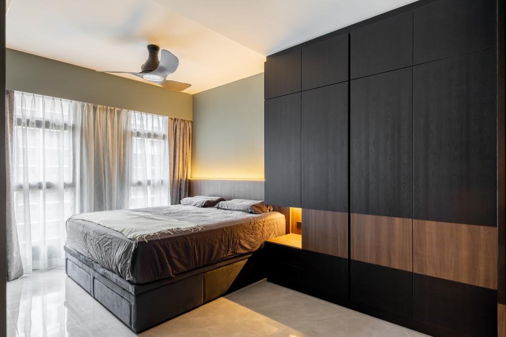 Modern Bedroom with Platform Bed and Drop Ceiling