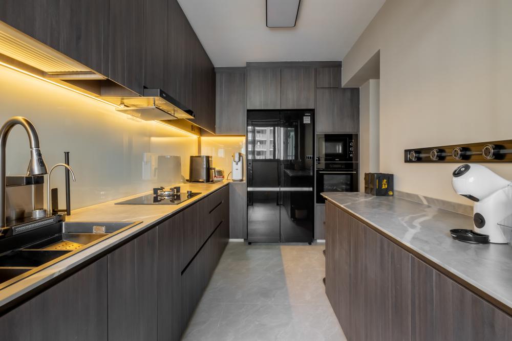 Modern Kitchen with Countertop and Herringbone Tiling