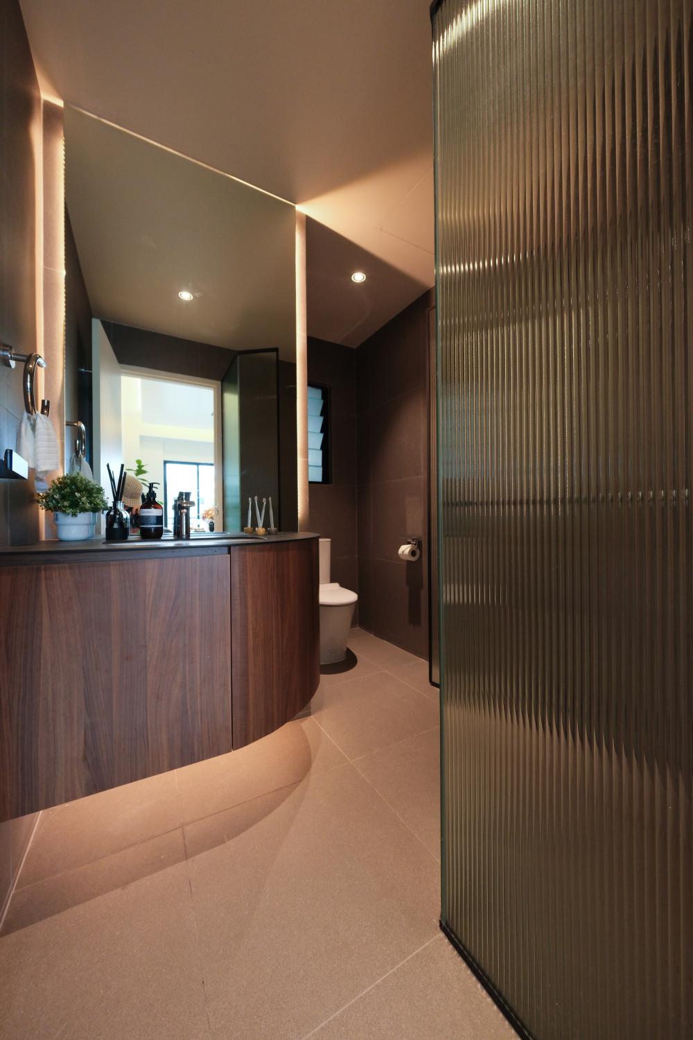 Contemporary Bathroom with Rainshower and Showers