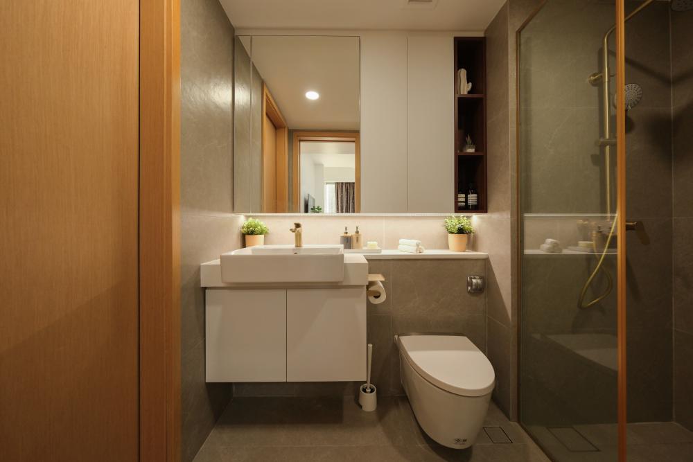 Modern Bathroom with Mirror and Bathroom Mirrors