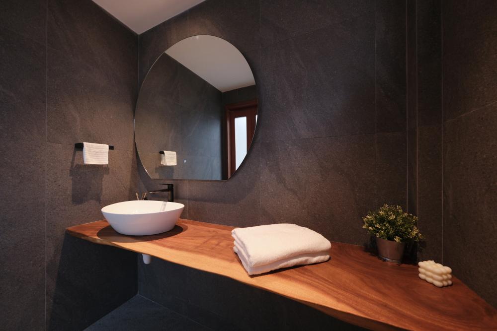 Contemporary Bathroom with Countertop and Mirror