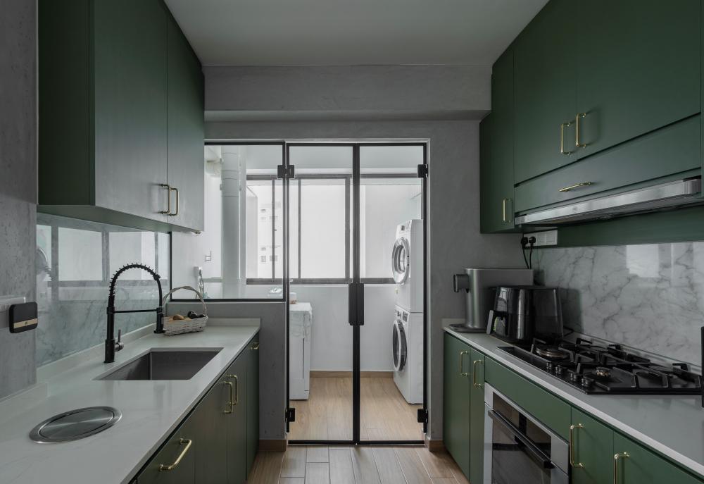 Modern Kitchen with Countertop and Open Kitchen