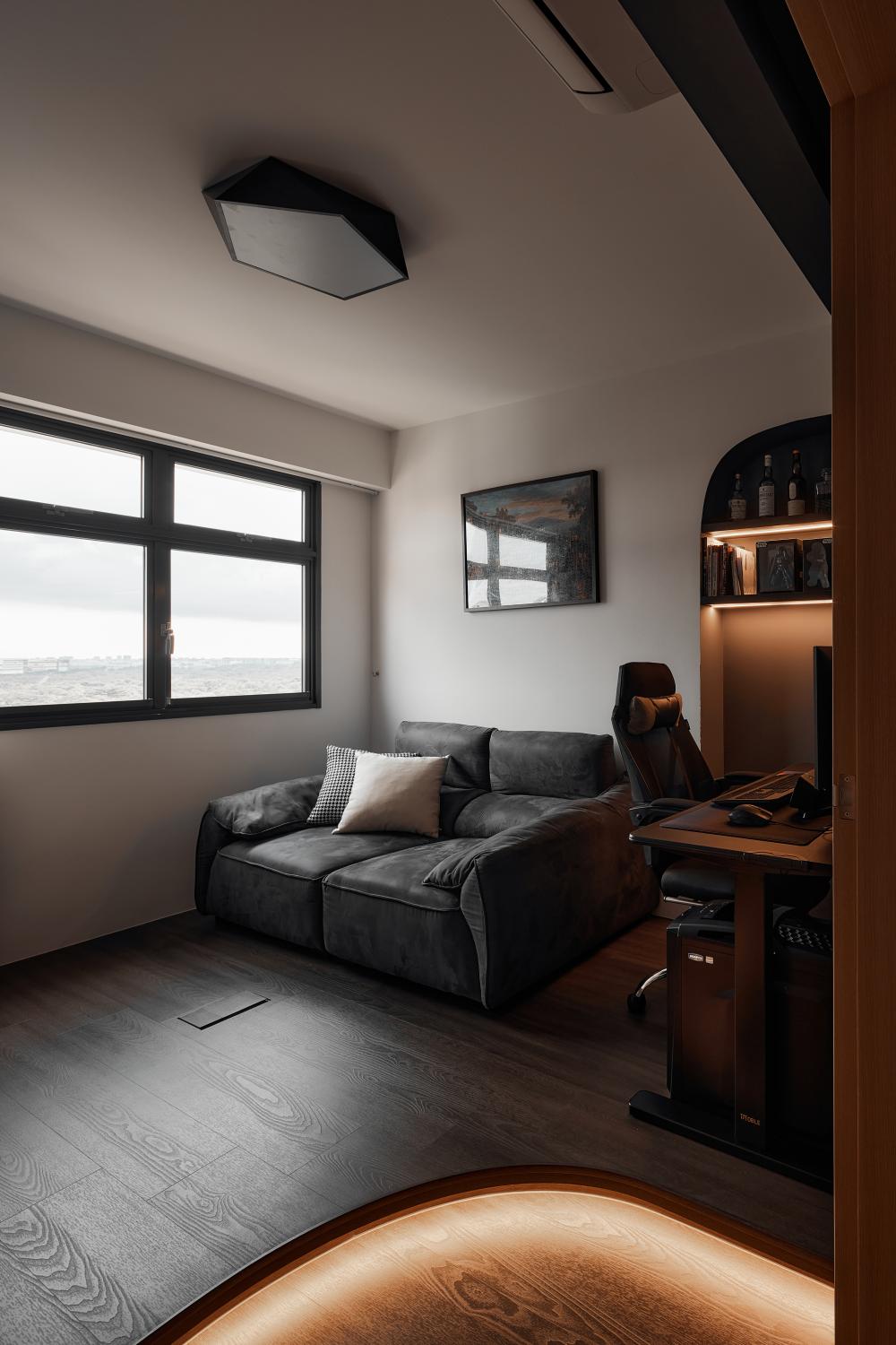 Scandinavian Gaming Room with Sofa and Computer