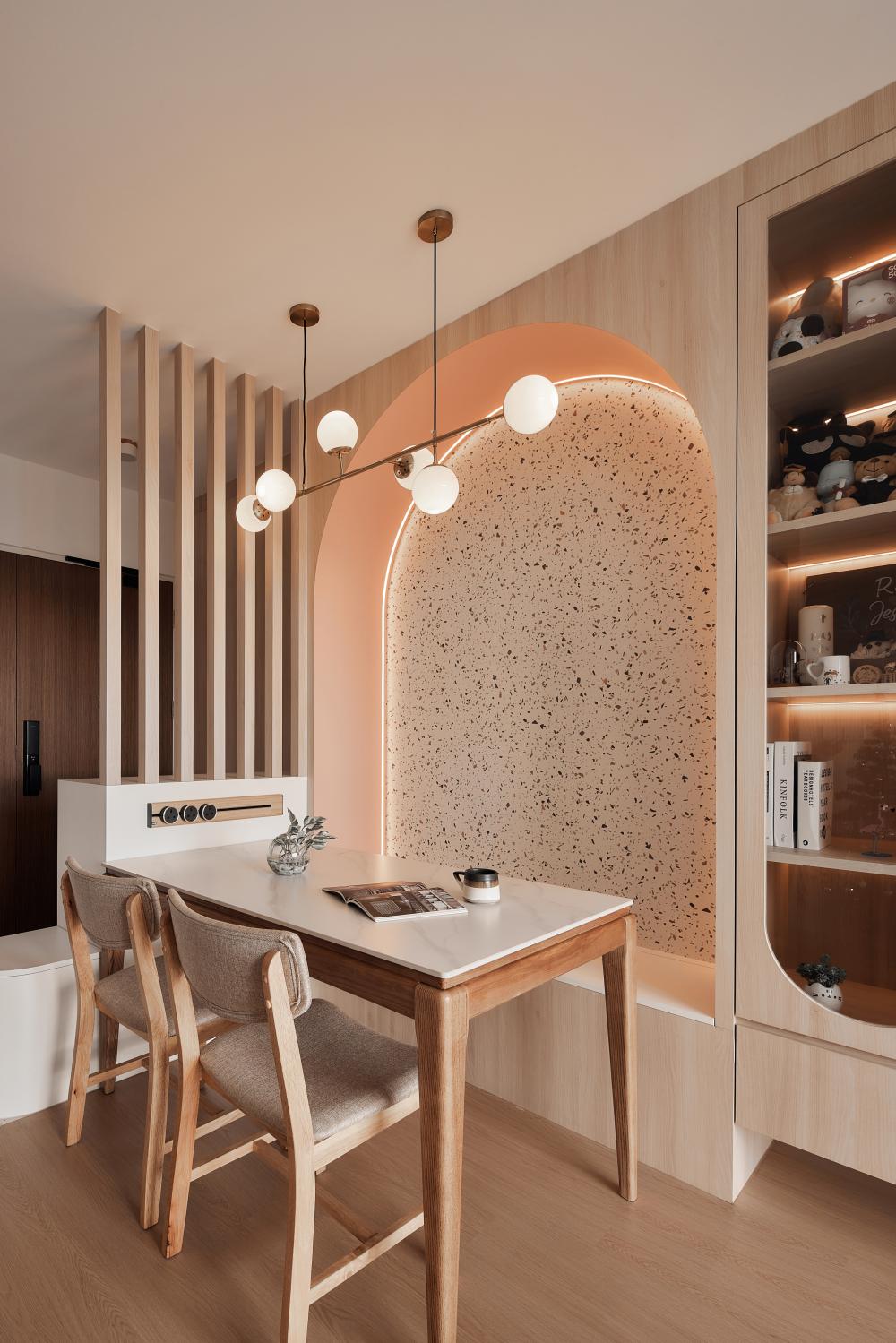 Scandinavian Dining Room with Dining Table and Dining Chairs