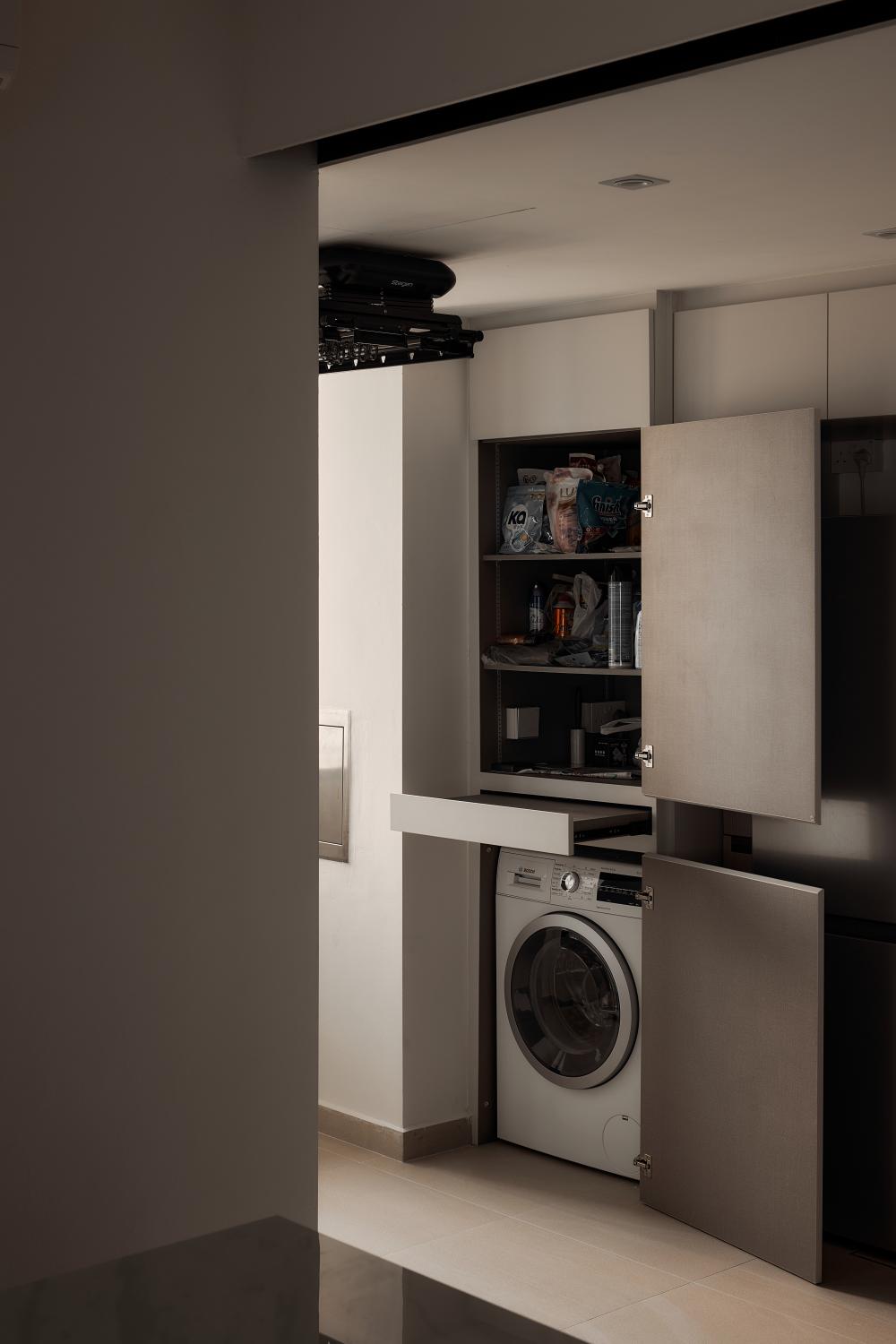Contemporary Kitchen with Washing Machine and Storage Cabinets