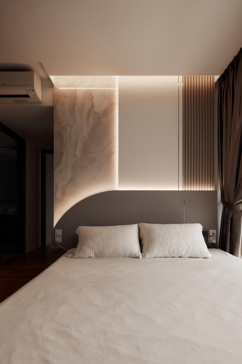 Modern Bedroom with Queen Bed and Bed