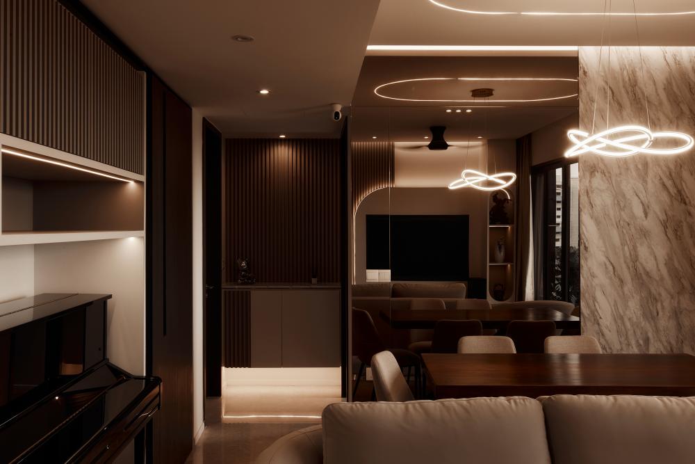 Modern Living Room with Mirror and Sofa