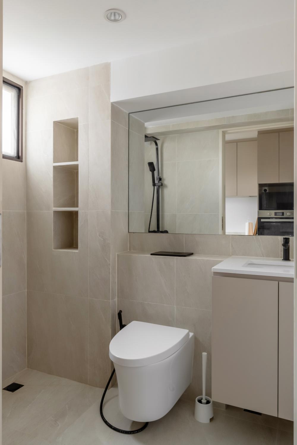 Contemporary Bathroom with Countertop and Homogeneous Tiles