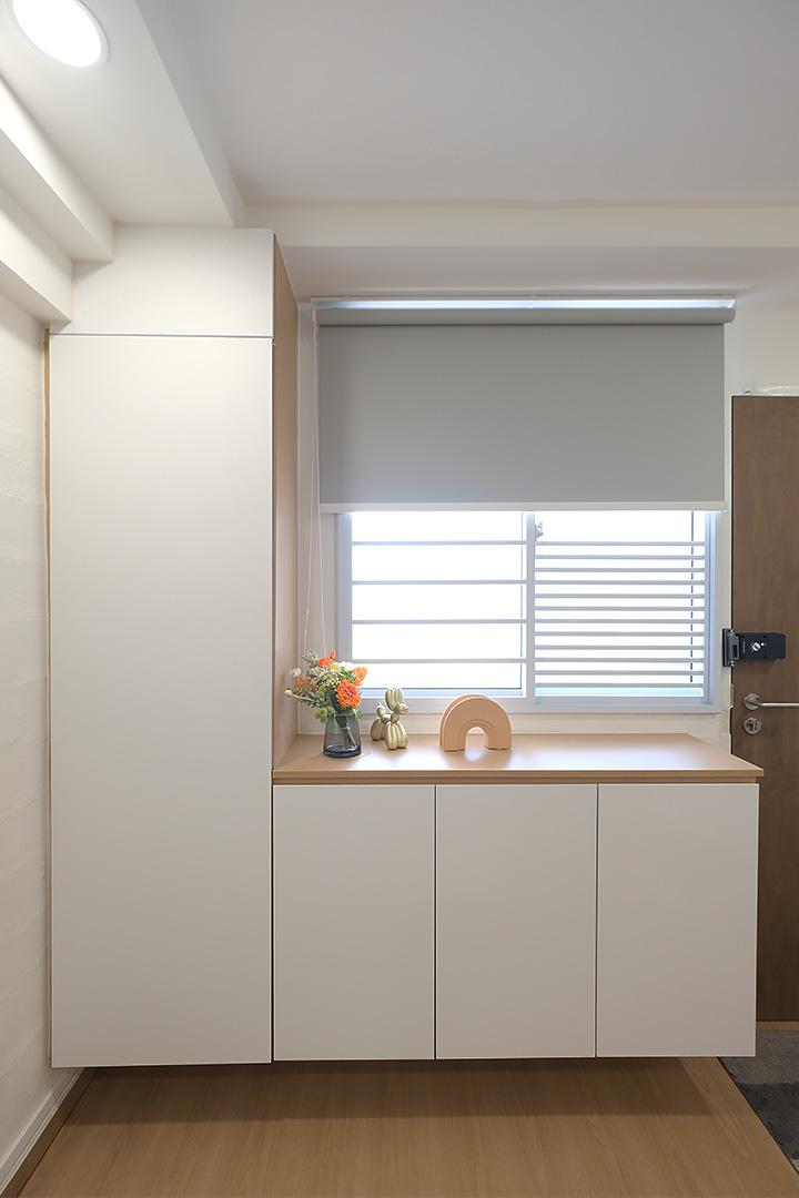 Scandinavian Entryway with Mirror and Shoe Rack