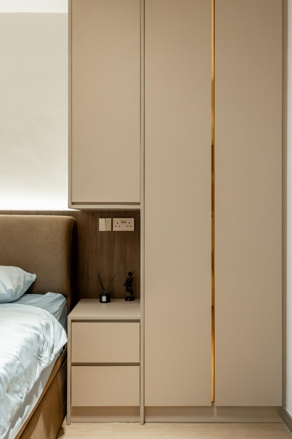 Modern Bedroom with Homogeneous Tiles and Wardrobe