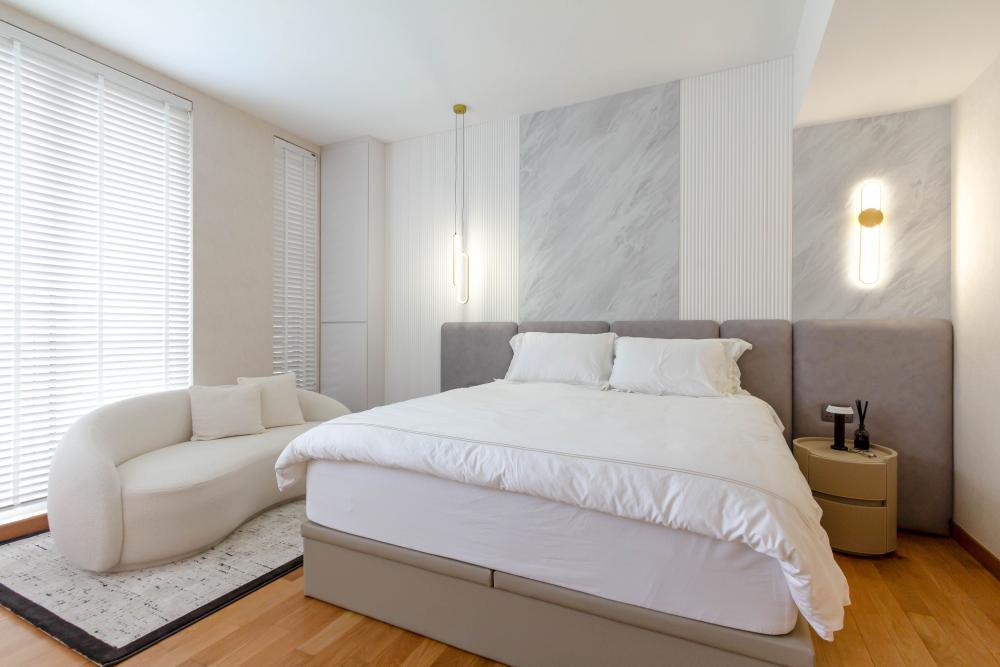 Modern Bedroom with Bookshelf and Vinyl Flooring