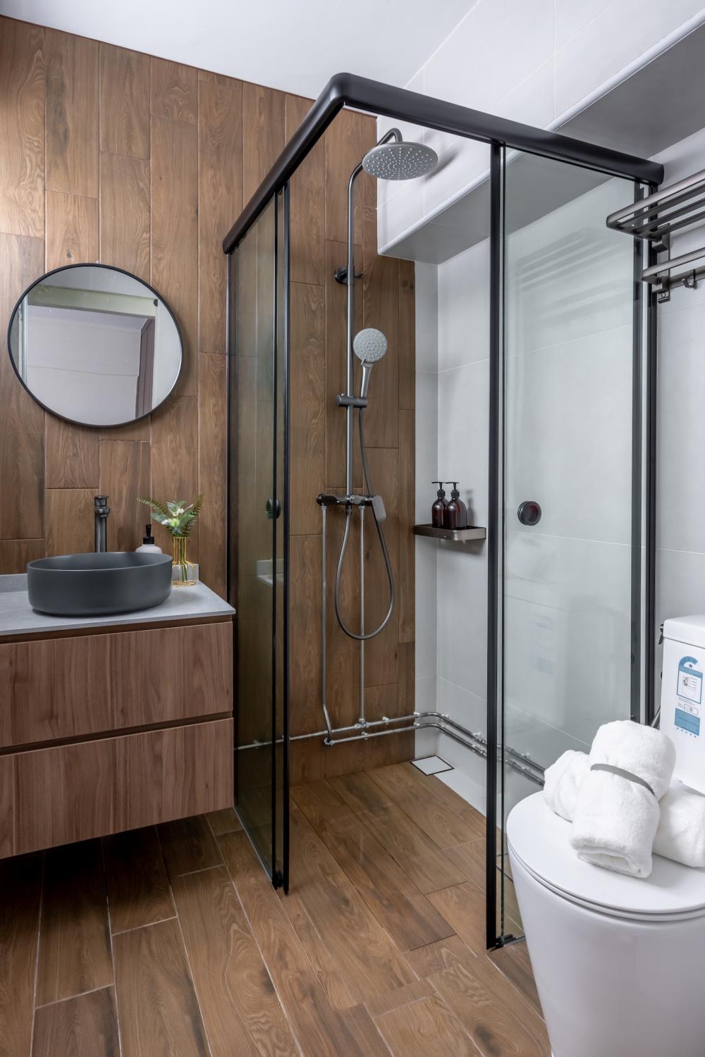 Scandinavian Bathroom with Countertop and Mirror