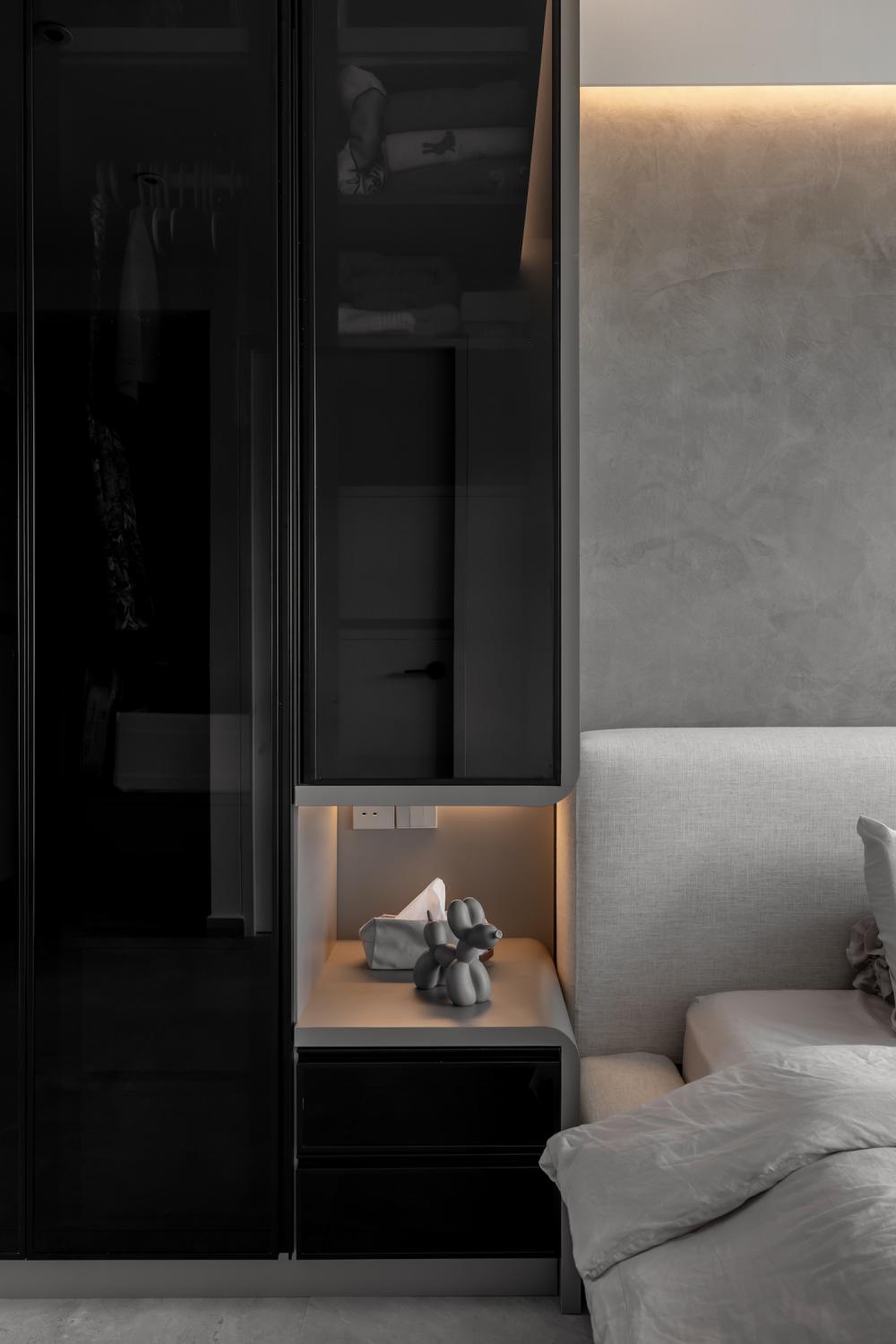 Contemporary Bedroom with Feature Wall and Wardrobe