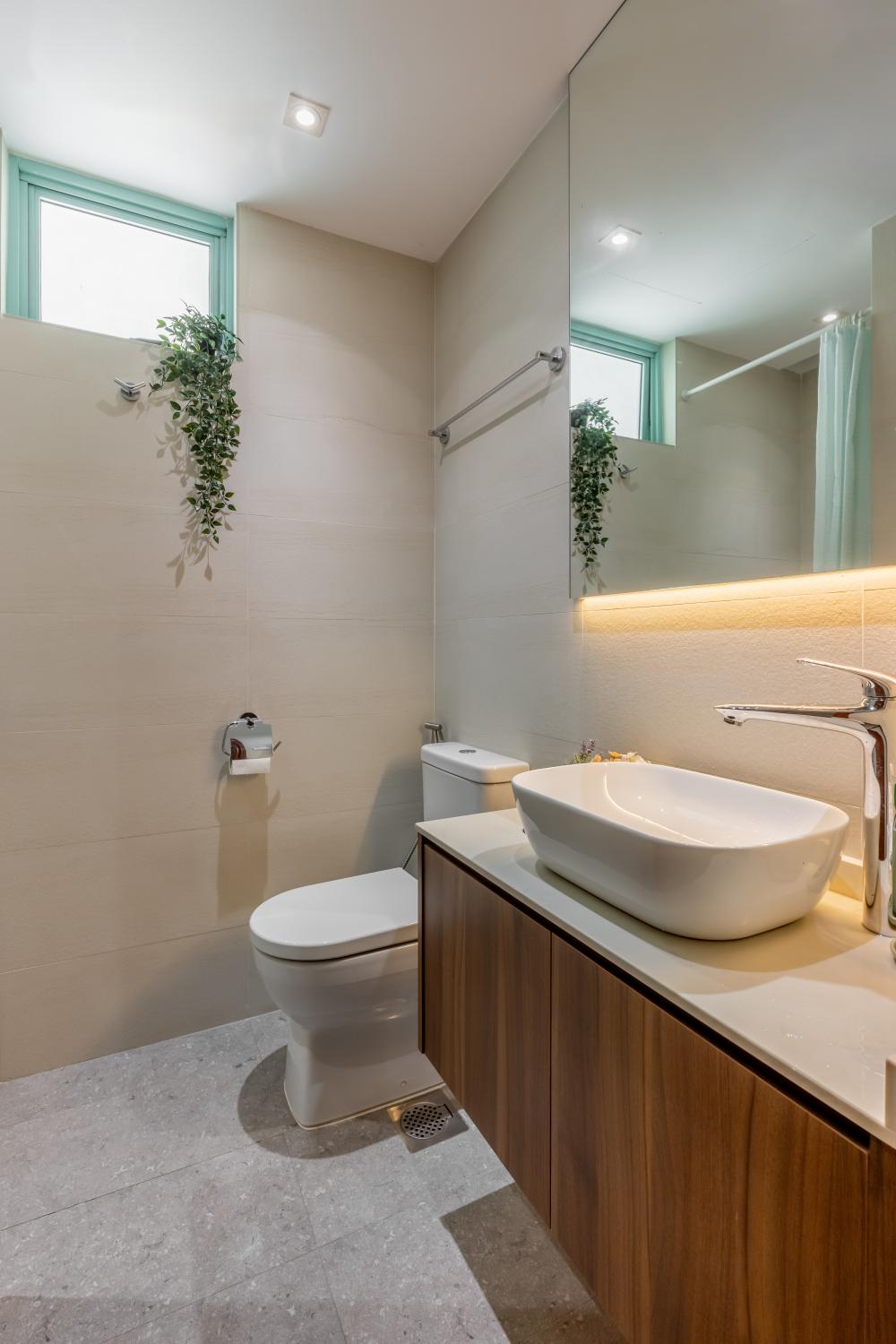 Vintage Bathroom with Countertop and Homogeneous Tiles