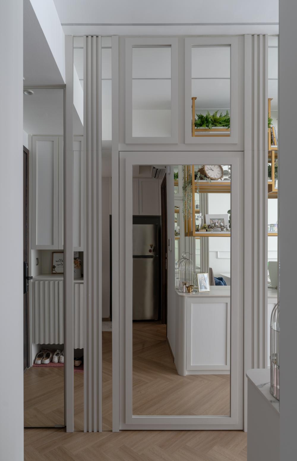 Modern Entryway with Mirror and Small Storage