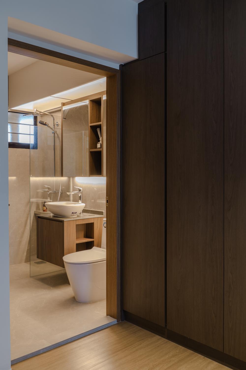 Scandinavian Bathroom with Homogeneous Tiles and Mirror