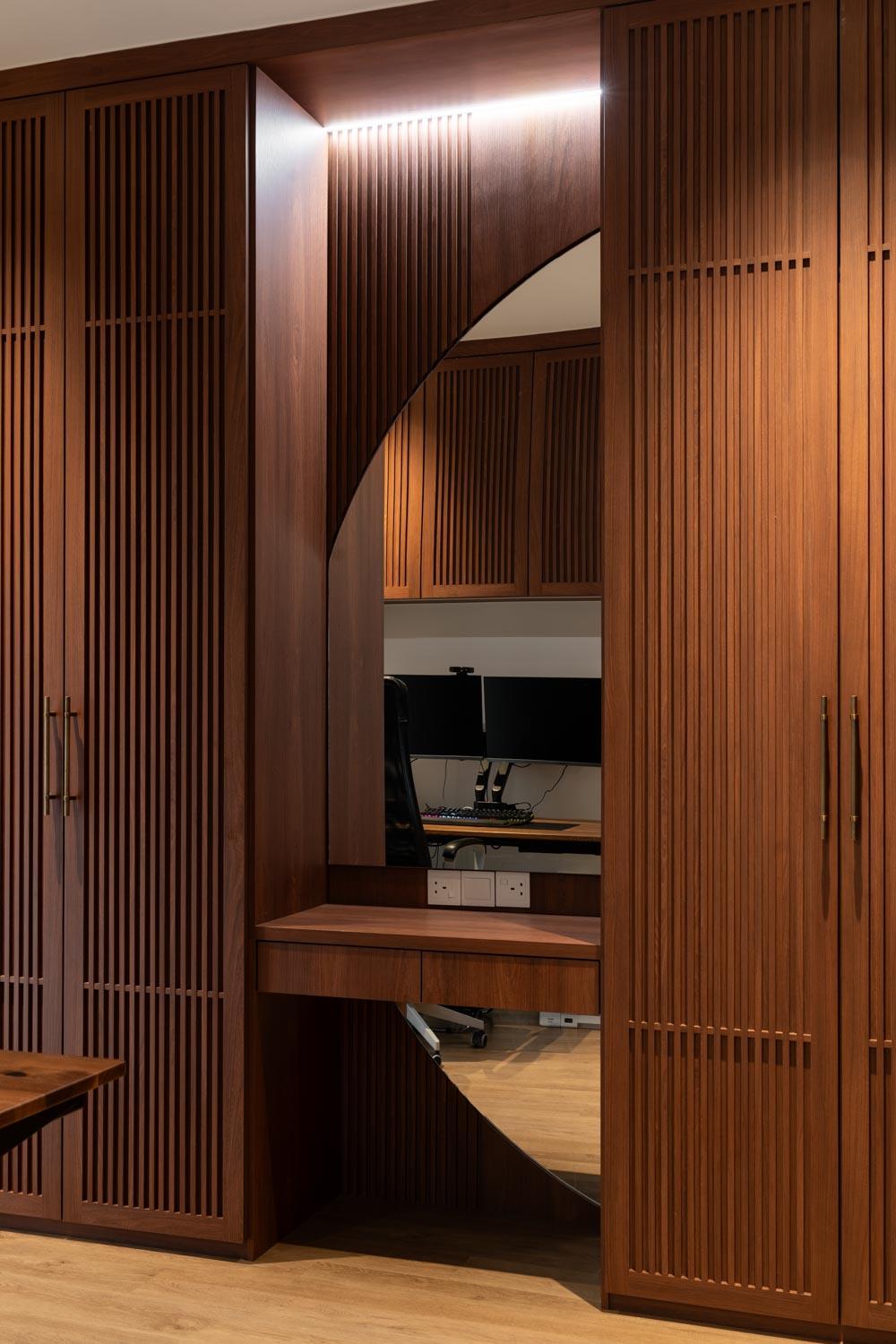 Contemporary Home Office with Bookshelf and Desk